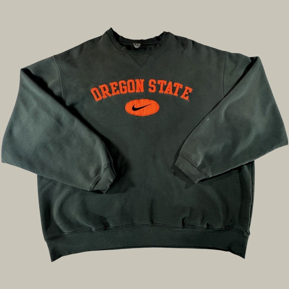 Vintage Y2K Nike Team Oregon State Beavers Sweatshirt XL Thrashed Crewneck